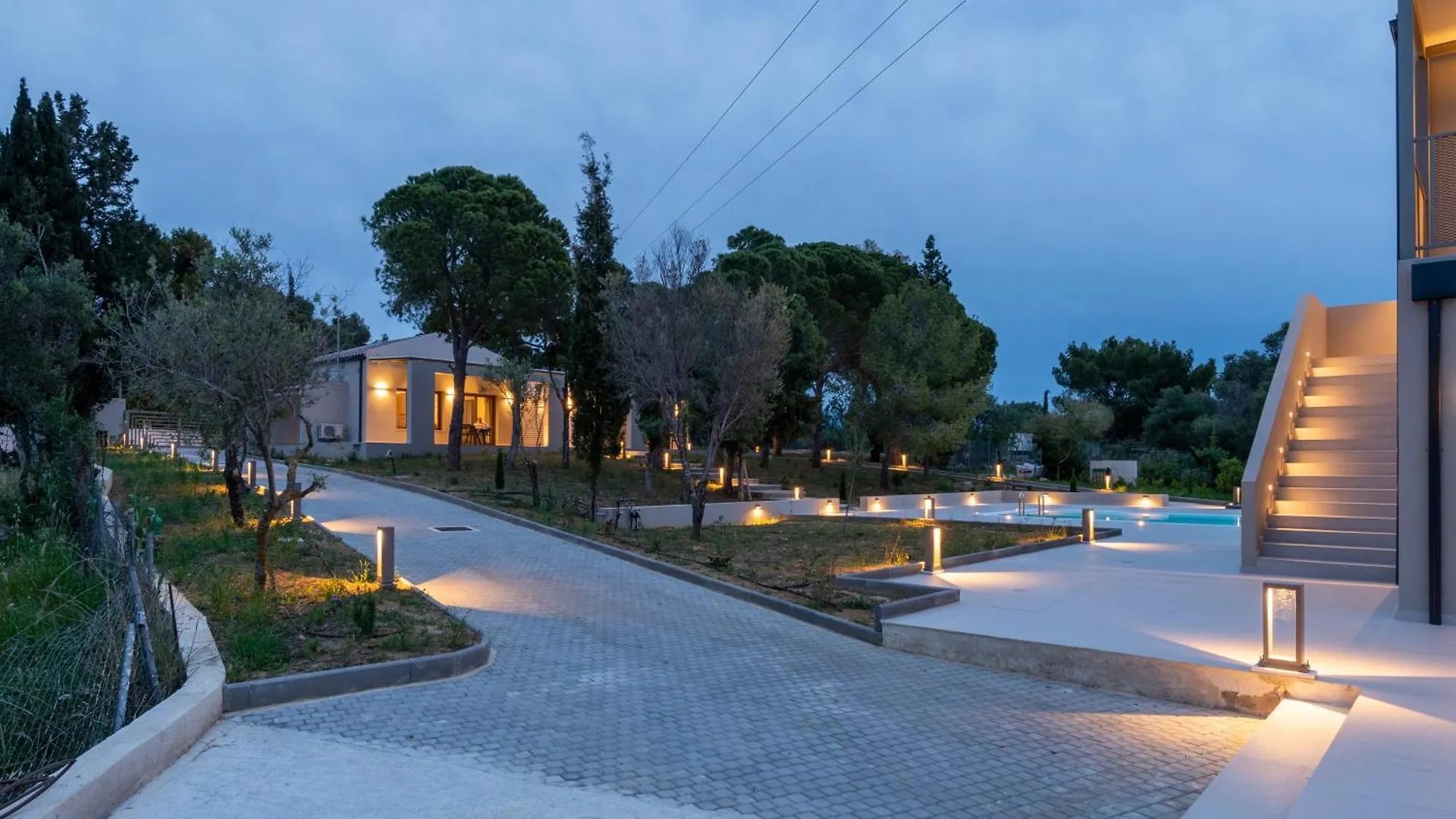 Alekos Beach Houses-Akrotiri Suites Kounopetra