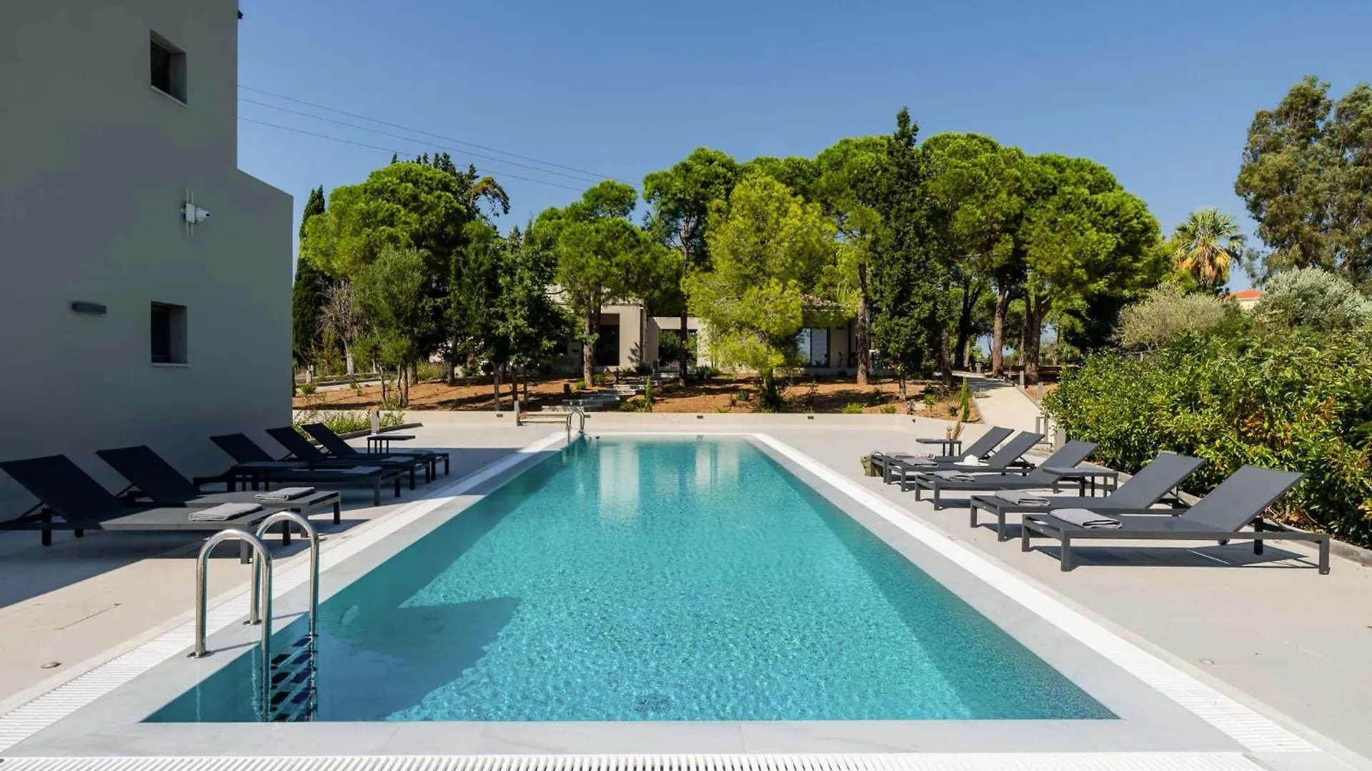 Alekos Beach Houses-Akrotiri Suites Kounopetra Apartment