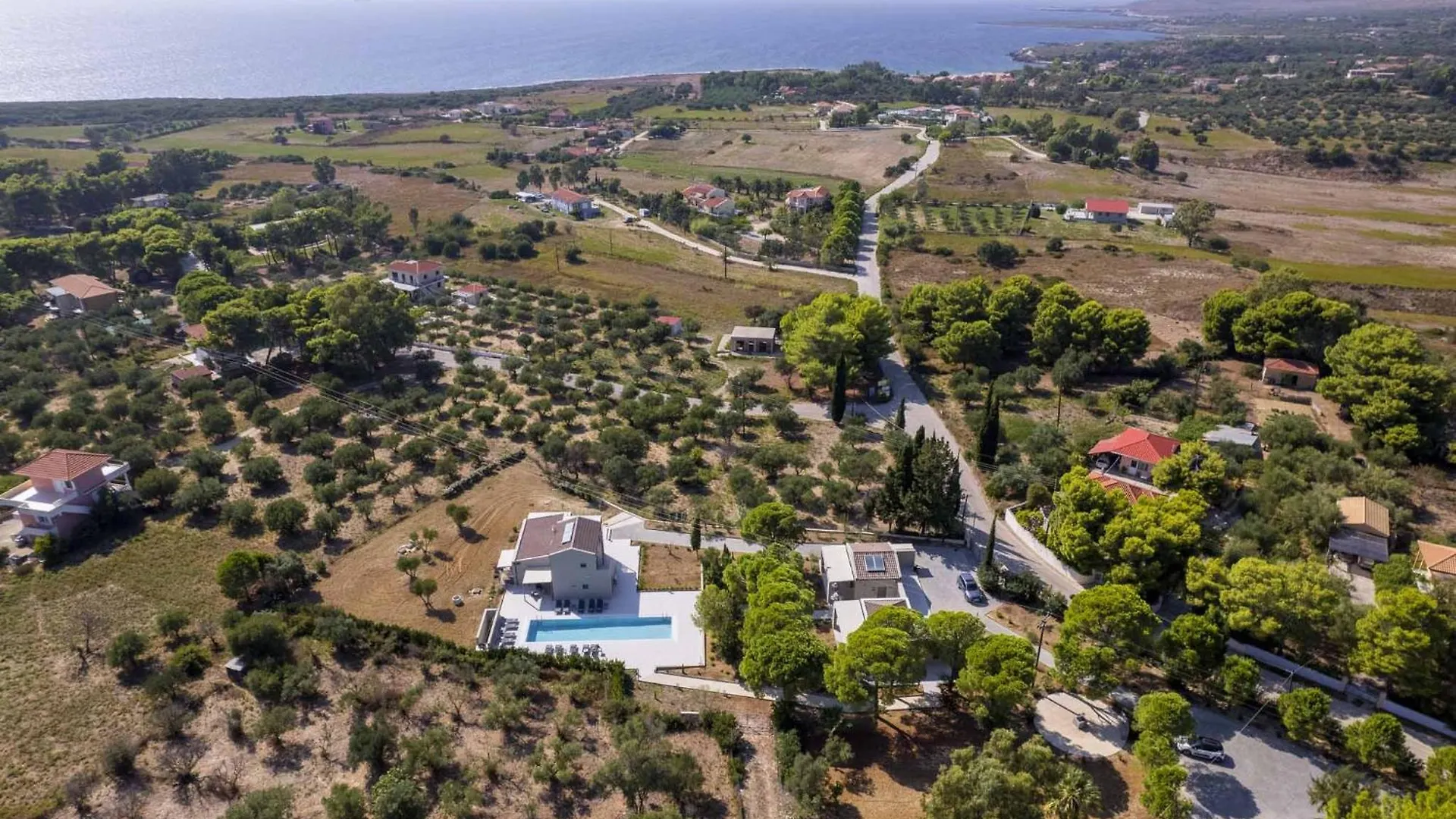 Alekos Beach Houses-Akrotiri Suites Kounopetra