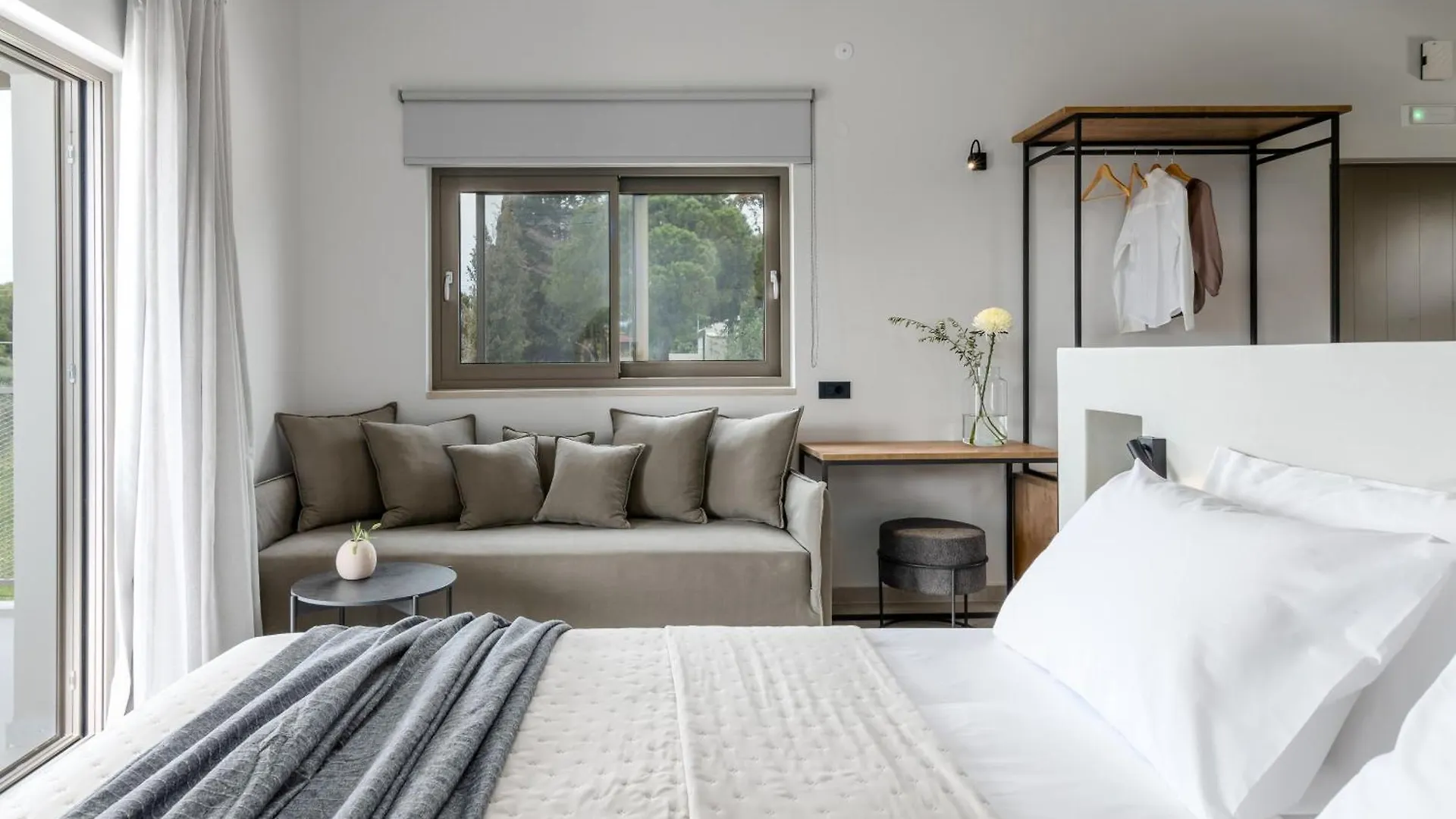 Alekos Beach Houses-Akrotiri Suites Kounopetra 0*,